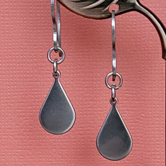 TEARDROP Stainless Steel HOOK Earrings Minimalist - Picture 16 of 16